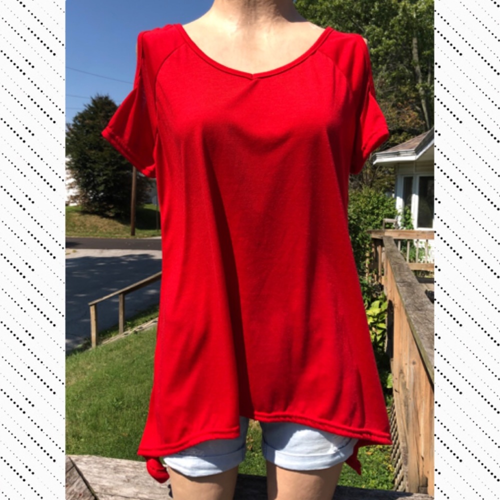 Bright Red Cold-Shoulder Sharkbite Top! NEW! - Picture 3 of 10